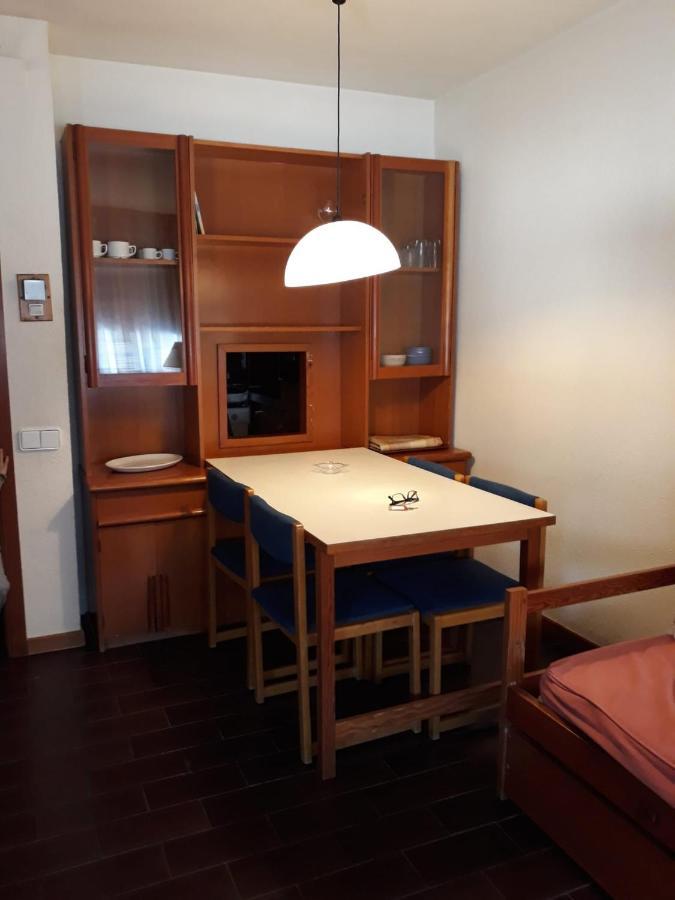 Appartement Apartamento Aguilera à Naut Aran Extérieur photo